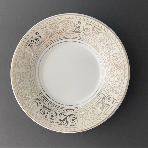 Vintage Fine Porcelain Small 4” White/ Sliver - Gray Printed Round Plate/ Saucer - Picture 1 of 3